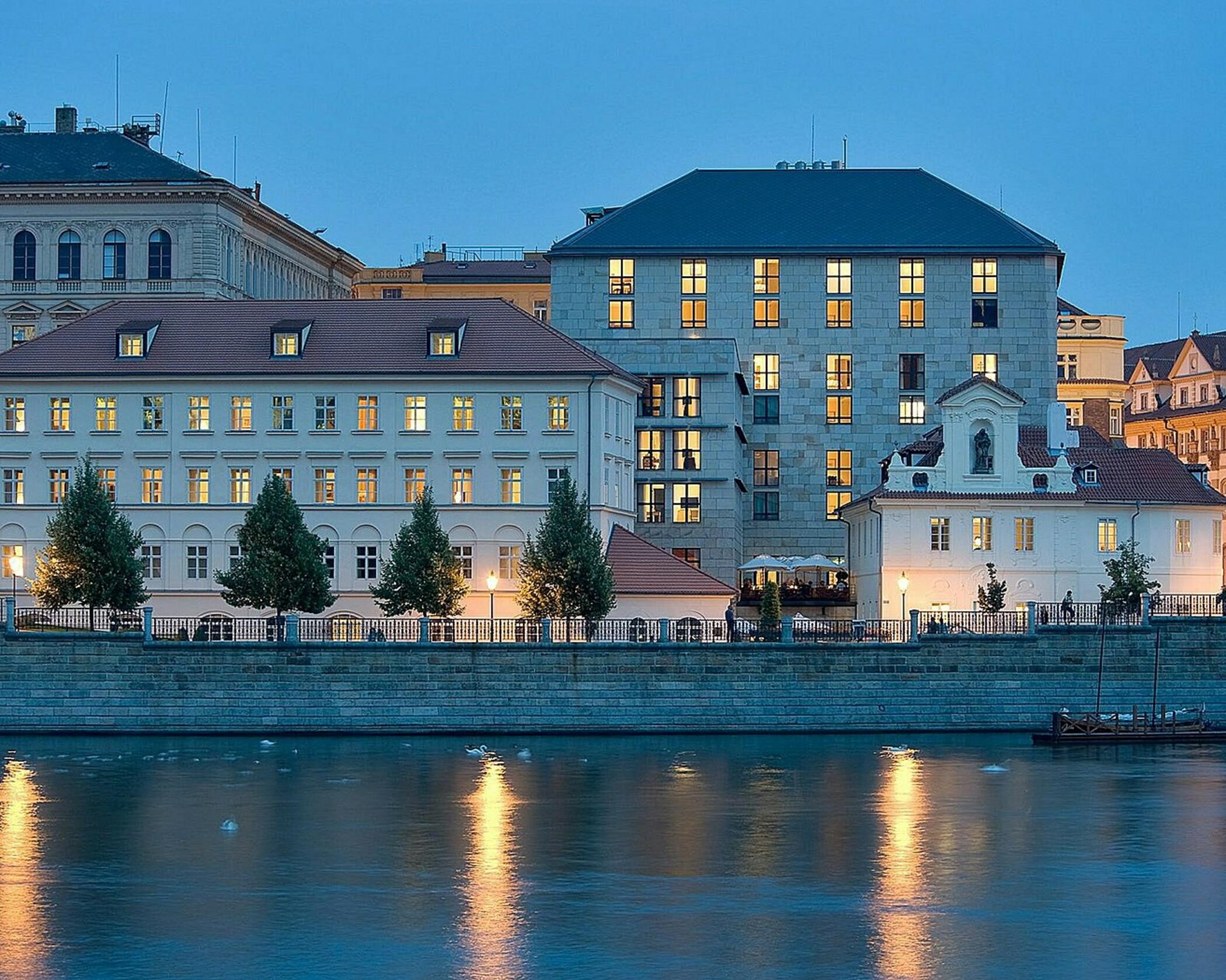 Four Seasons Hotel Praha Eksteriør bilde